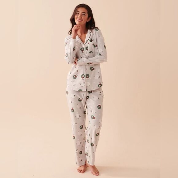 New With Tag La Vie En Rose Size‎ Small Festive Print 2 Piece Micropolar Pajamas - Picture 2 of 11